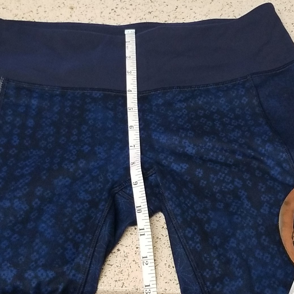 Lululemon Women's leggings Size 10 - Picture 8 of 10
